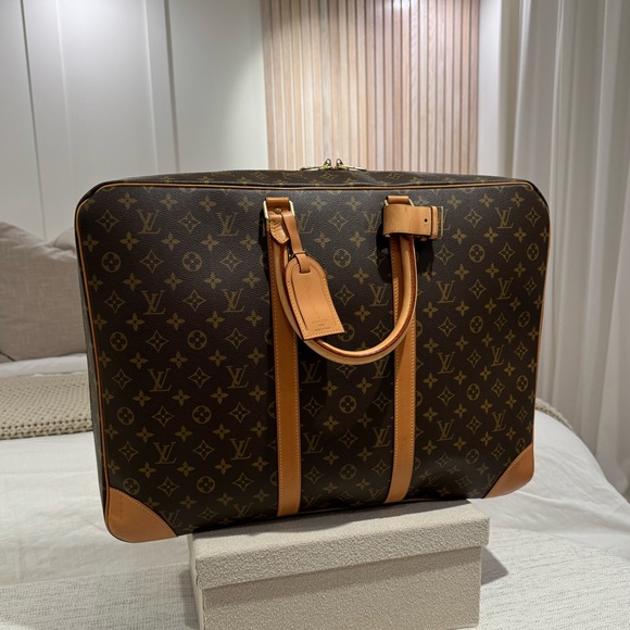 Louis Vuitton Porte Documents Voyage leather handbag - Picture 2 of 12